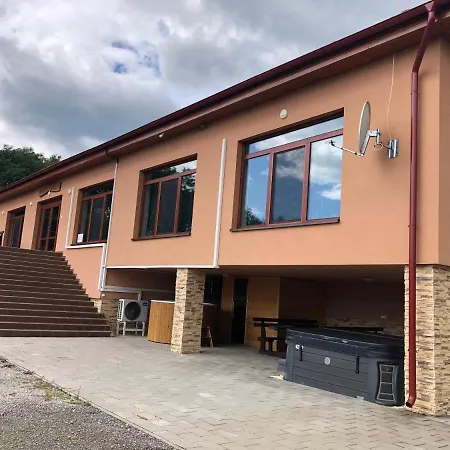 Apartment Vadkan Vendeghaz *